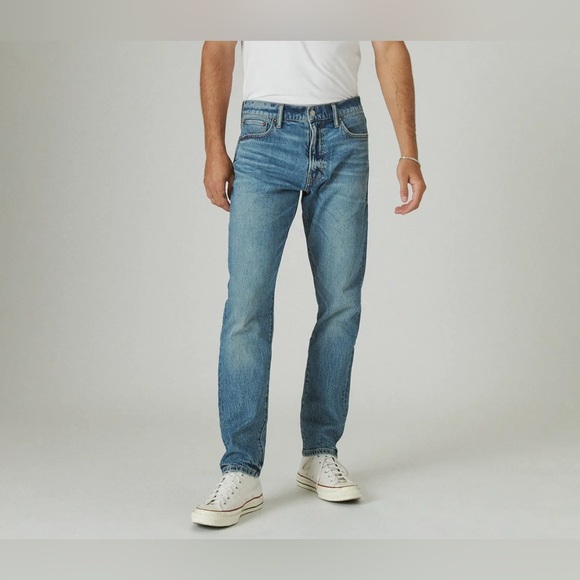 Lucky Brand Athletic Slim Jeans Size 38 x 30 NWT - Picture 1 of 9